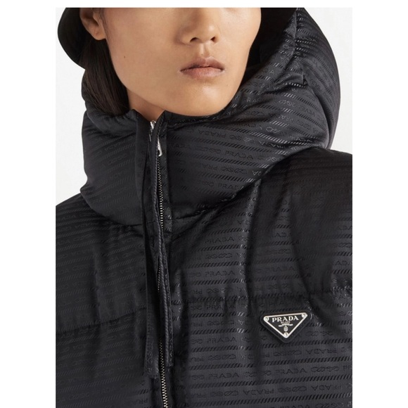PRADA Logo-Jacquard Hooded Re-Nylon Down Jacket Black Size 38 - Picture 4 of 8